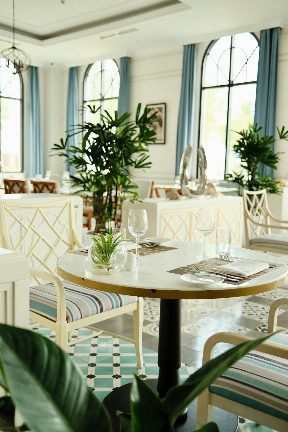 Crimson Dining Experience